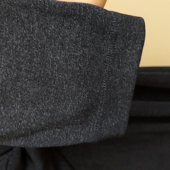 CHICO'S Travelers Non-Wrinkle Navy Pullover Faux Wrap Front Midi Dress - Picture 6 of 9